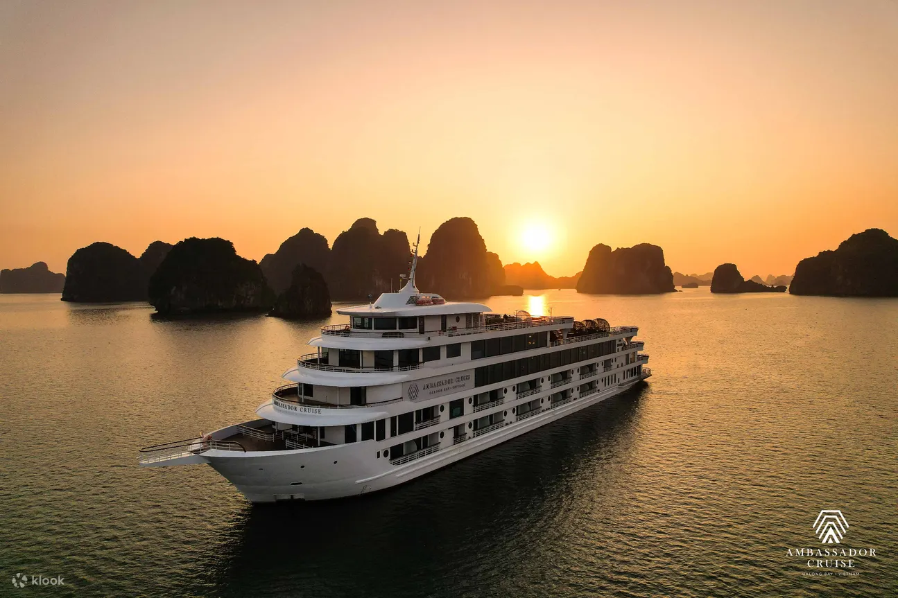 Tour Ngày Hạ Long Bay & Hang Sửng Sốt, Ti Top Trên Tàu Ambassador