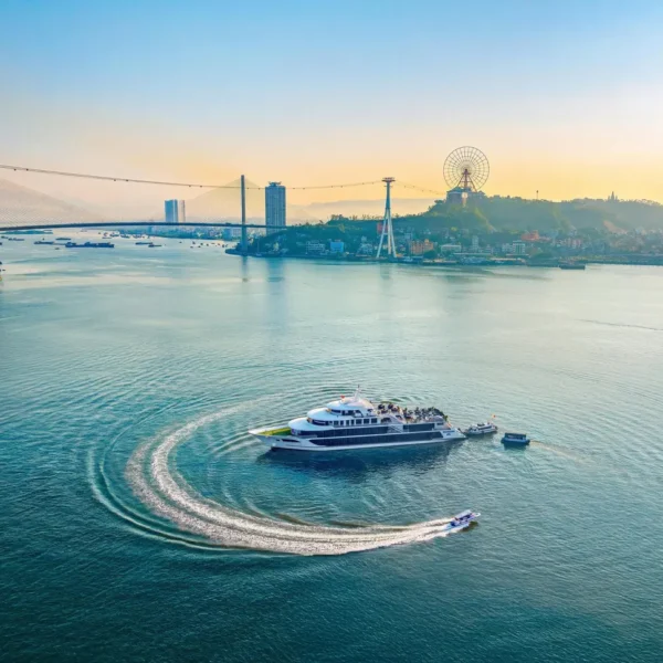 Khám Phá Di Sản Hạ Long Bằng Du Thuyền Sea Octopus