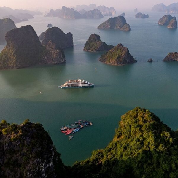 Tour du lịch Vịnh Lan Hạ