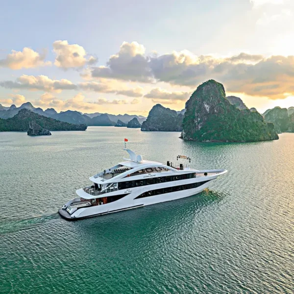 Leona Cruises – Du thuyền 5 sao đẳng cấp trên Vịnh Hạ Long