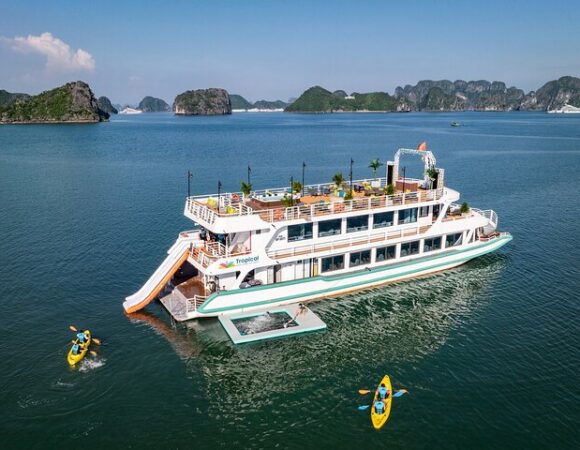 Du thuyền nhiệt đới trong ngày: Vịnh Hạ Long & Vịnh Lan Hạ, Tour Đảo Cát Bà